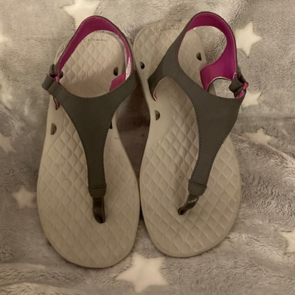 Columbia  Sandal Gray/Pink Women’s Sz 7